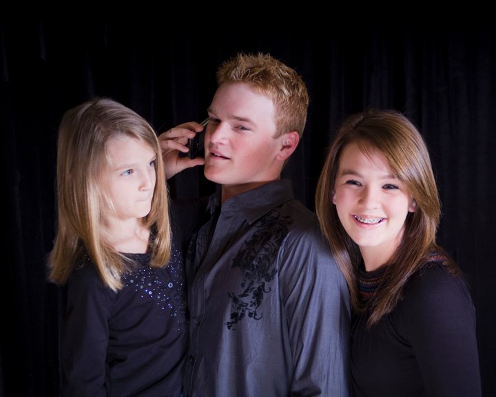 picture of 3 kids